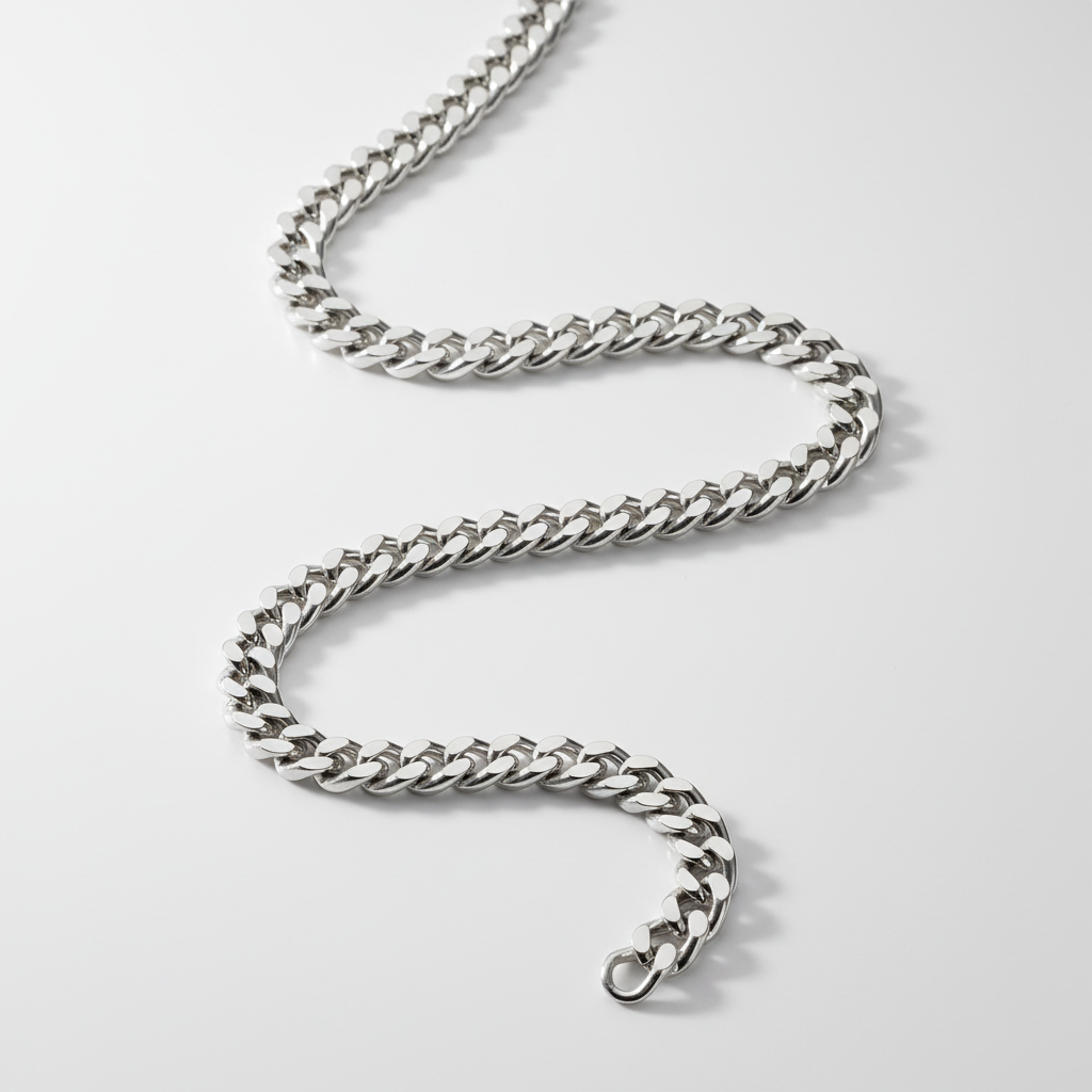 Silver Cuban Chain 5mm
Not locked snaking around
2048x2048